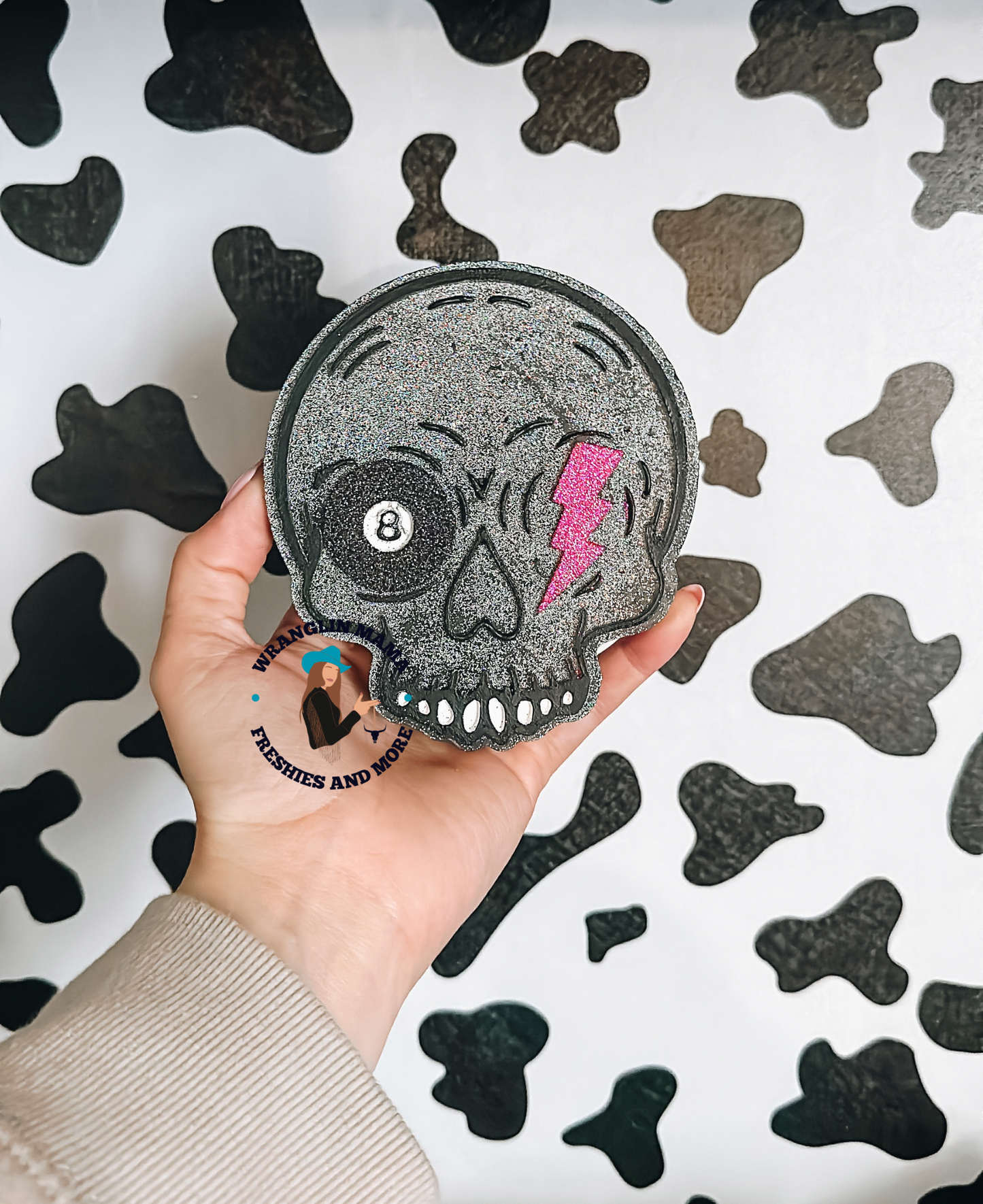 Lighting Bolt Skull