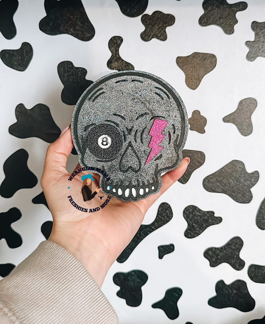 Lighting Bolt Skull