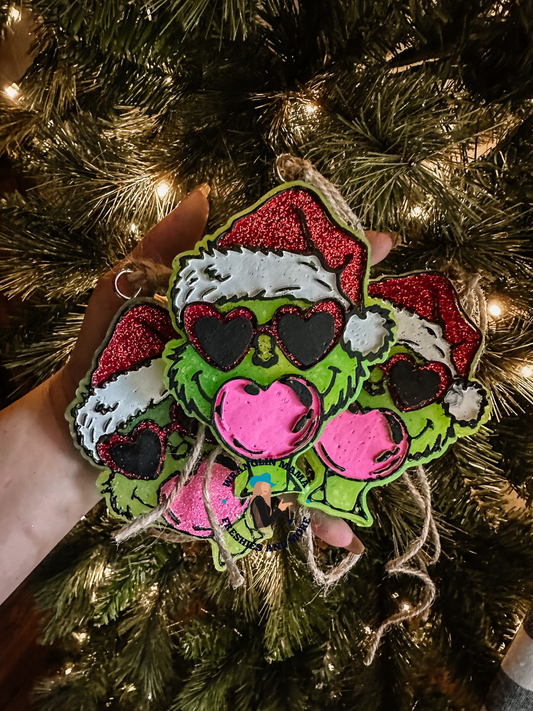 Grinch with bubble