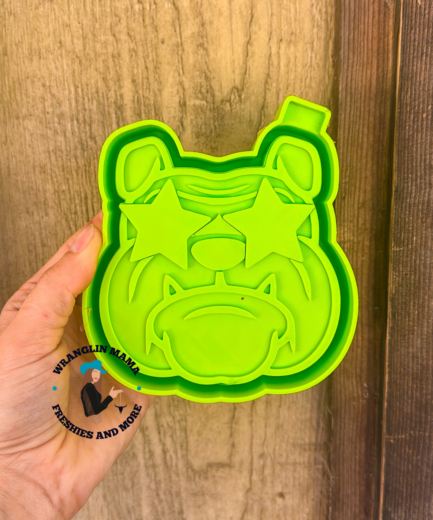 Bulldog w/star eyes