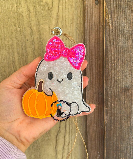 Girly ghost!